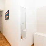 Guesthost - Cenisia District Perosa Roomy Flat Appartamento